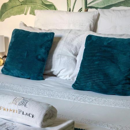 Le Baleschoux - Parking - Prestiplace Collection Tours Luaran gambar