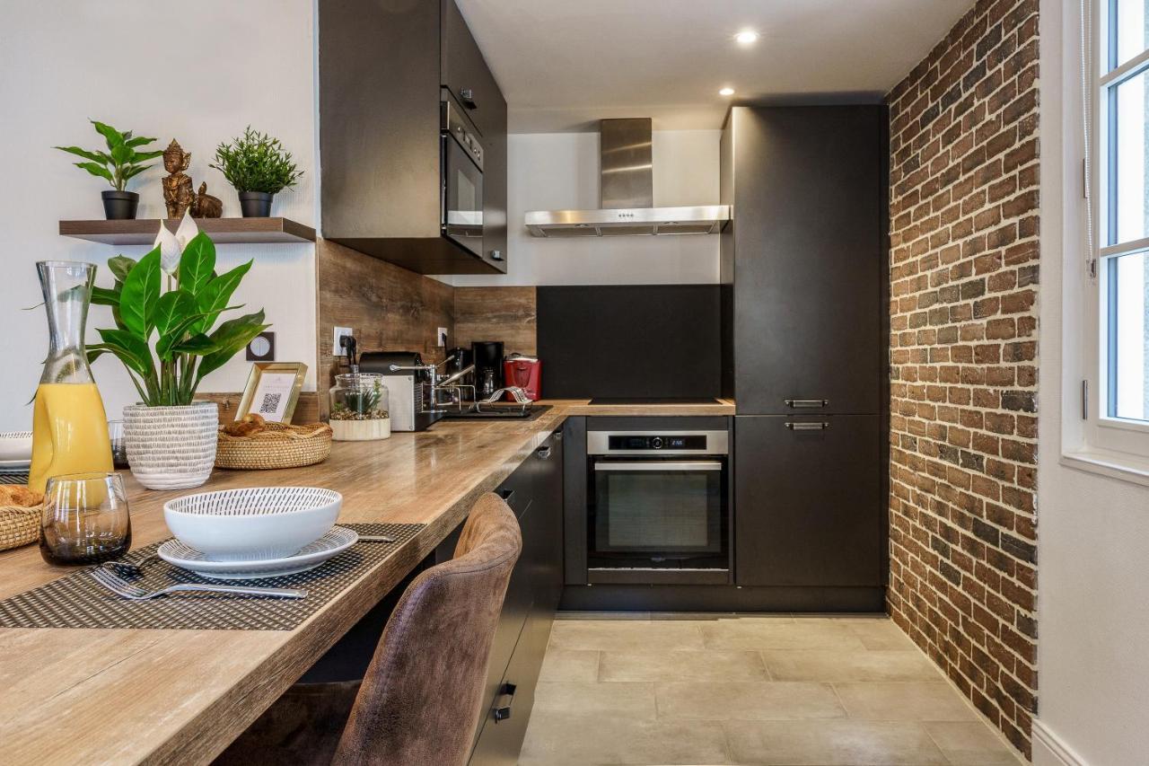 Le Baleschoux - Parking - Prestiplace Collection Tours Luaran gambar