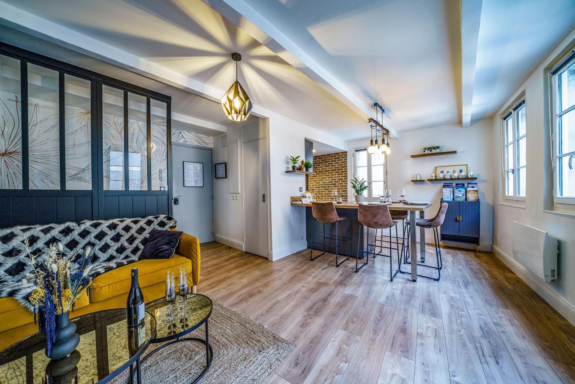 Le Baleschoux - Parking - Prestiplace Collection Tours Luaran gambar