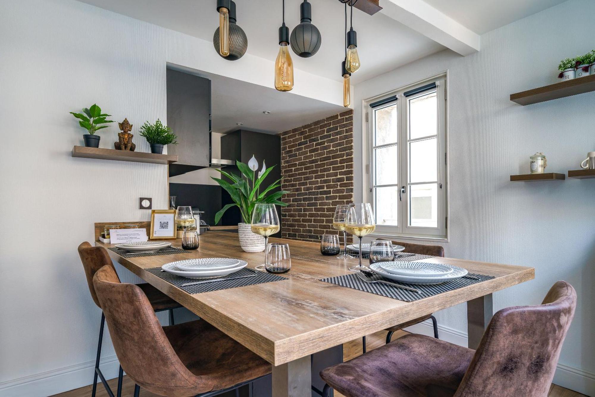 Le Baleschoux - Parking - Prestiplace Collection Tours Luaran gambar